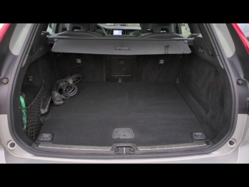 Photo 12 du bon plan VOLVO XC60 T6 AWD 253 + 145ch Plus Style Dark Geartronic occasion à 33900 €