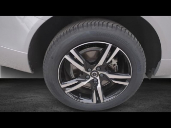 Photo 16 du bon plan VOLVO XC60 T6 AWD 253 + 145ch Plus Style Dark Geartronic occasion à 33900 €