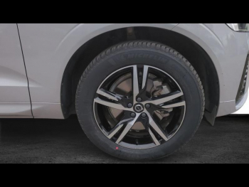 Photo 19 du bon plan VOLVO XC60 T6 AWD 253 + 145ch Plus Style Dark Geartronic occasion à 33900 €