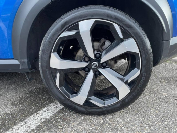 Photo 19 du bon plan NISSAN Juke 1.6 Hybrid 143ch Tekna 2022.5 occasion à 18990 €