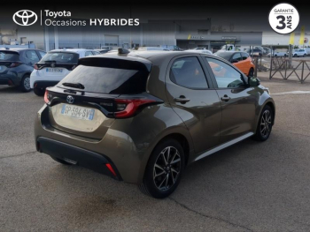 Photo 18 du bon plan TOYOTA Yaris 116h Design 5p MY22 occasion à 18890 €