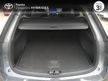Photo 10 du bon plan TOYOTA Corolla Touring Spt 1.8 140ch Design MY24 occasion à 28980 €