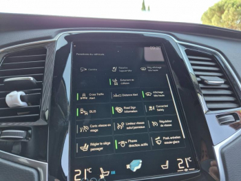 Photo 23 du bon plan VOLVO XC90 T8 AWD 303 + 87ch Inscription Luxe Geartronic occasion à 42490 €