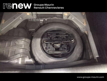 Photo 15 du bon plan RENAULT Megane 1.6 dCi 130ch energy Intens occasion à 13990 €