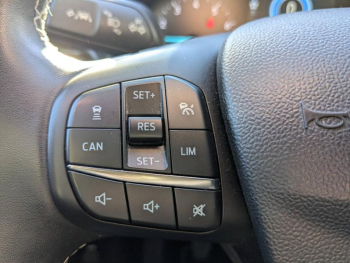 Photo 18 du bon plan FORD Puma 1.0 EcoBoost 125ch mHEV Titanium Business 6cv occasion à 15963 €