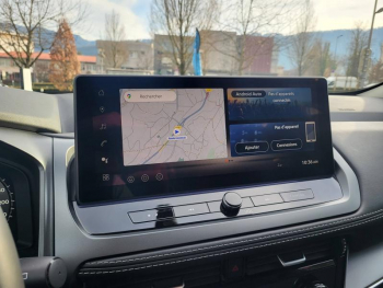 Photo 20 du bon plan NISSAN Qashqai e-POWER 190ch N-Connecta occasion à 33990 €