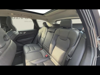 Photo 6 du bon plan VOLVO XC60 T6 Hybride Rechargeable 253 + 145ch Plus Style Dark Geartronic 8 AWD occasion à 51890 €