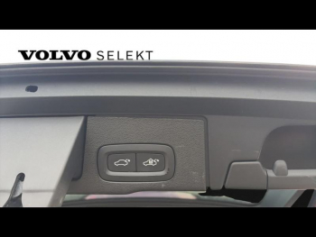 Photo 8 du bon plan VOLVO XC60 T6 Hybride Rechargeable 253 + 145ch Plus Style Dark Geartronic 8 AWD occasion à 51890 €
