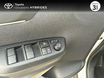 Photo 21 du bon plan TOYOTA Yaris Cross 116h Design MY22 occasion à 22490 €