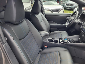 Photo 5 du bon plan NISSAN Leaf 150ch 40kWh N-Connecta occasion à 13990 €