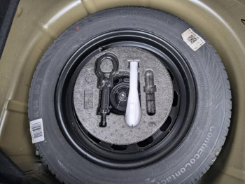 Photo 10 du bon plan FORD Fiesta 1.0 Flexifuel 95ch Titanium Business 5p occasion à 15963 €