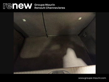 Photo 39 du bon plan RENAULT Clio 1.5 Blue dCi 100ch Evolution - 24 occasion à 17999 €