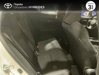 Photo 7 du bon plan TOYOTA C-HR 122h Dynamic 2WD E-CVT occasion à 14990 €