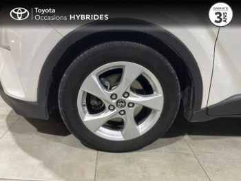 Photo 16 du bon plan TOYOTA C-HR 122h Dynamic 2WD E-CVT occasion à 14990 €