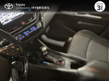 Photo 24 du bon plan TOYOTA C-HR 122h Dynamic 2WD E-CVT occasion à 14990 €