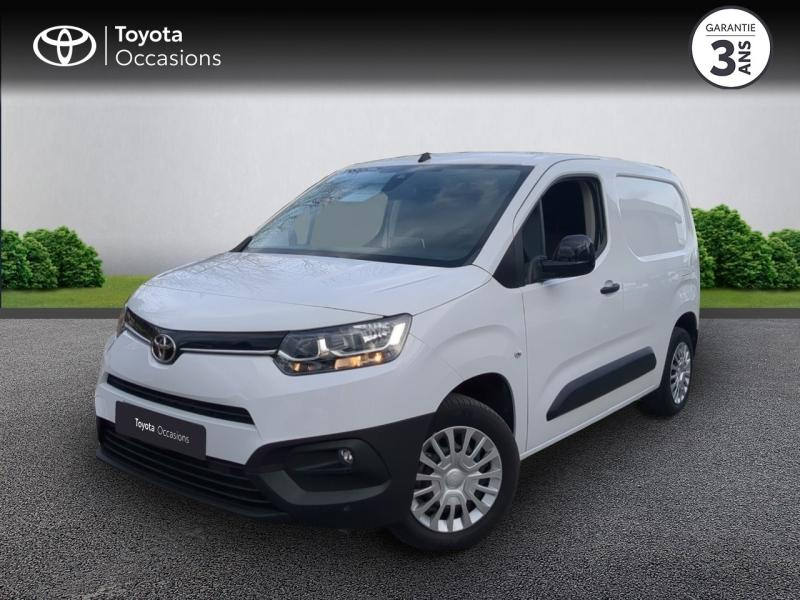 Bon plan TOYOTA PROACE CITY Verso Medium 1.2 110 VVT-i Dynamic MC24 occasion à 15990 €