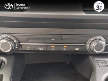 Photo 22 du bon plan TOYOTA PROACE CITY Verso Medium 1.2 110 VVT-i Dynamic MC24 occasion à 15990 €