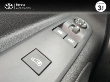 Photo 24 du bon plan TOYOTA PROACE CITY Verso Medium 1.2 110 VVT-i Dynamic MC24 occasion à 15990 €
