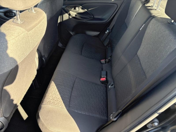 Photo 4 du bon plan TOYOTA Yaris Cross 116h Design MY22 occasion à 22490 €