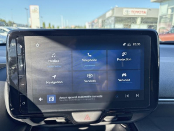 Photo 6 du bon plan TOYOTA Yaris Cross 116h Design MY22 occasion à 22490 €