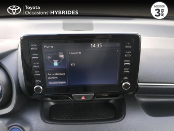 Photo 15 du bon plan TOYOTA Yaris 116h Design 5p MY22 occasion à 22400 €