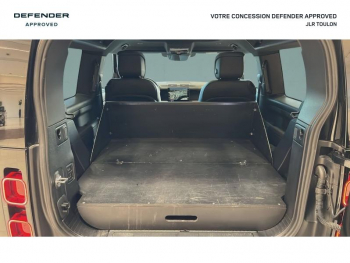 Photo 15 du bon plan LAND-ROVER Defender 90 3.0 D300 X-Dynamic HSE occasion à 69900 €