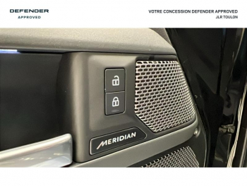 Photo 17 du bon plan LAND-ROVER Defender 90 3.0 D300 X-Dynamic HSE occasion à 69900 €