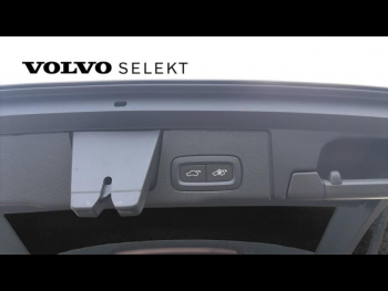 Photo 8 du bon plan VOLVO XC60 T6 Hybride Rechargeable 253 + 145ch Plus Style Dark Geartronic 8 AWD occasion à 52990 €