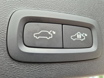 Photo 28 du bon plan VOLVO XC40 T5 Recharge 180 + 82ch Inscription Business DCT 7 occasion à 31990 €