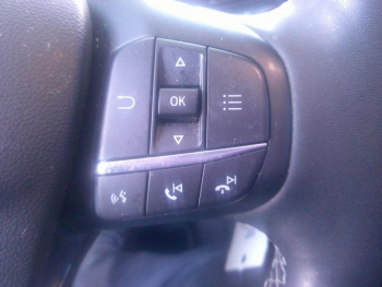 Photo 11 du bon plan FORD Fiesta 1.1 75ch Titanium Business 5p occasion à 12901 €