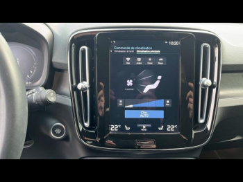Photo 13 du bon plan VOLVO XC40 T5 Recharge 180 + 82ch Plus DCT 7 occasion à 34900 €