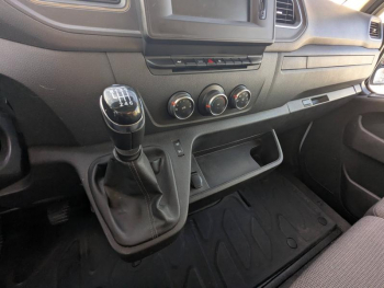 Photo 9 du bon plan RENAULT Master Fg VUL F3500 L2H2 2.3 dCi 135ch Grand Confort  18120HT occasion à 19917 €