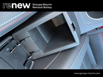 Photo 38 du bon plan RENAULT Arkana 1.6 E-Tech 145ch RS Line -21B occasion à 22700 €