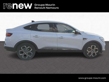 Photo 6 du bon plan RENAULT Arkana 1.6 E-Tech hybride 145ch Techno -22 occasion à 25590 €