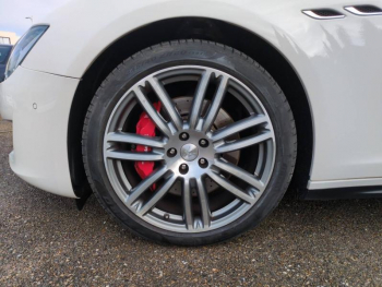 Photo 7 du bon plan MASERATI Ghibli 3.0 V6 275ch Diesel GranSport occasion à 28900 €