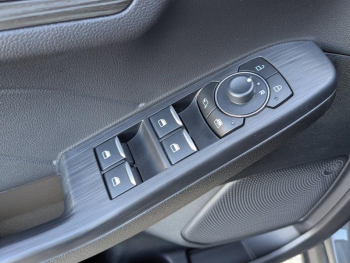 Photo 7 du bon plan FORD Kuga 2.5 Duratec 180ch Hybrid FlexiFuel Active Powershift occasion à 30900 €