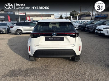 Photo 4 du bon plan TOYOTA Yaris Cross 116h Dynamic Business + Programme Beyond Zero Academy MY22 occasion à 19490 €