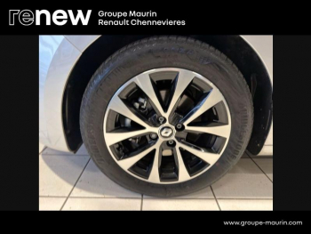 Photo 10 du bon plan RENAULT Clio 1.6 E-Tech hybride 145ch Techno occasion à 19999 €