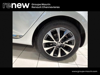 Photo 12 du bon plan RENAULT Clio 1.6 E-Tech hybride 145ch Techno occasion à 19999 €