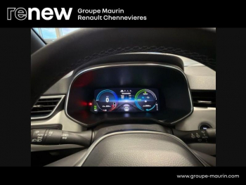 Photo 17 du bon plan RENAULT Clio 1.6 E-Tech hybride 145ch Techno occasion à 19999 €