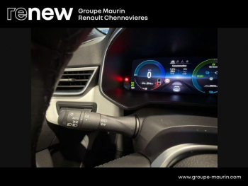 Photo 22 du bon plan RENAULT Clio 1.6 E-Tech hybride 145ch Techno occasion à 19999 €