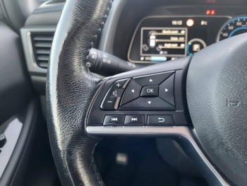 Photo 28 du bon plan NISSAN Leaf 150ch 40kWh N-Connecta occasion à 11990 €