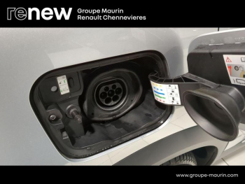 Photo 30 du bon plan RENAULT Captur 1.6 E-Tech Plug-in 160ch Intens occasion à 15990 €