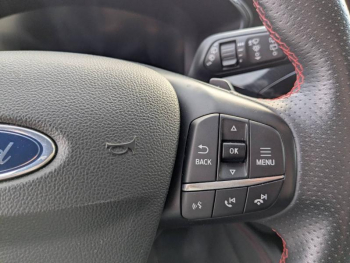 Photo 17 du bon plan FORD Kuga 1.5 EcoBlue 120ch ST-Line BVA occasion à 19990 €