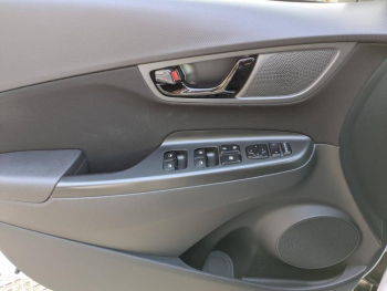 Photo 8 du bon plan HYUNDAI Kona 1.6 GDi hybrid 141ch Creative DCT-6 Euro6d-T EVAP occasion à 16900 €