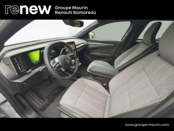 Photo 10 du bon plan RENAULT Megane E-Tech Electric 220ch Techno autonomie confort -24 occasion à 29900 €