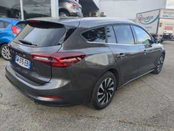 Photo 7 du bon plan FORD Focus SW 1.0 Flexifuel mHEV 125ch Titanium X Business Powershift occasion à 22990 €