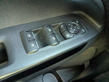 Photo 15 du bon plan FORD EcoSport 1.0 EcoBoost 125ch Active 6cv occasion à 18963 €