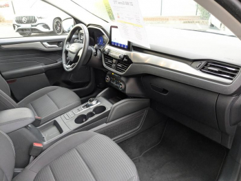 Photo 7 du bon plan FORD Kuga 2.5 Duratec 190ch FHEV E85 Titanium BVA occasion à 22890 €