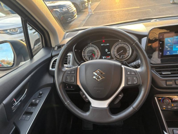Photo 15 du bon plan SUZUKI SX4 S-Cross 1.4 Boosterjet Hybrid 129ch PrivilÃ¨ge Auto occasion à 18990 €